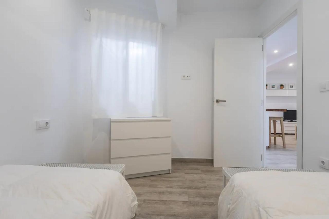 Apartamento Apartamento Cerca Del Mar, Del Puerto Y Del Centro Valencia Exterior foto